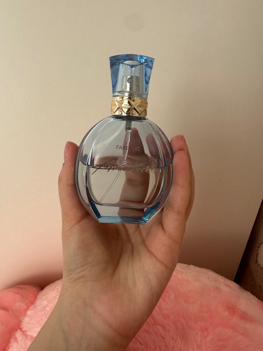 Духи дарили на др не подошол аромат