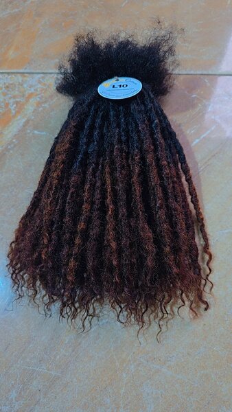 Cheveux Afro Bouclés naturelle