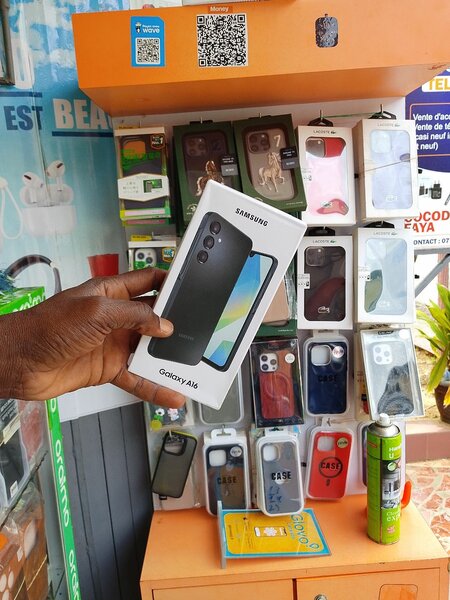 Samsung Galaxy A16 Smartphone