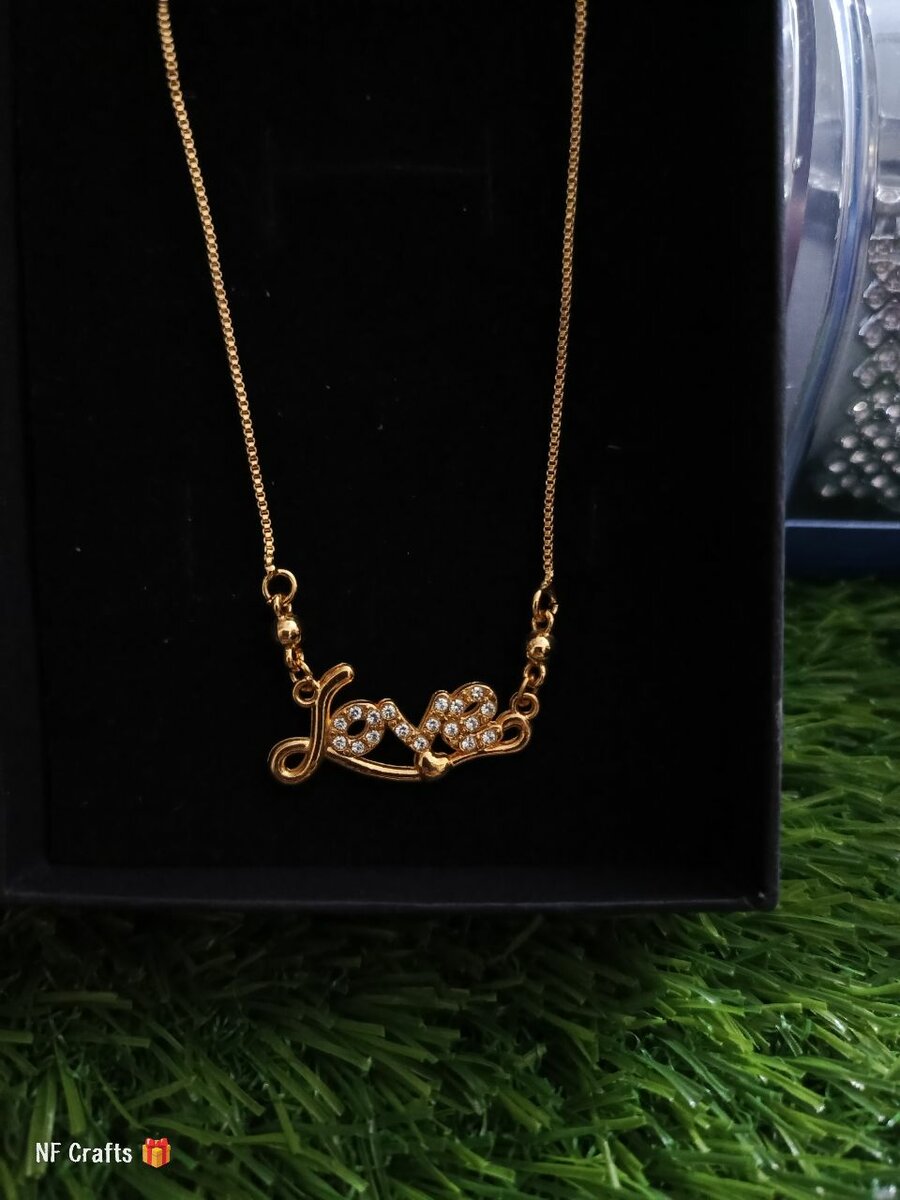 Beautiful china gold LOVE pendant