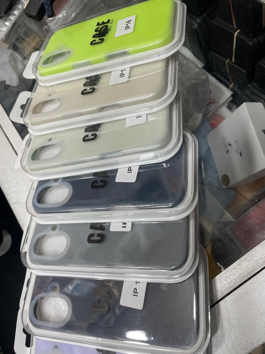 Coque iphone 16 simple