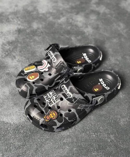 Crocs camouflage bape
