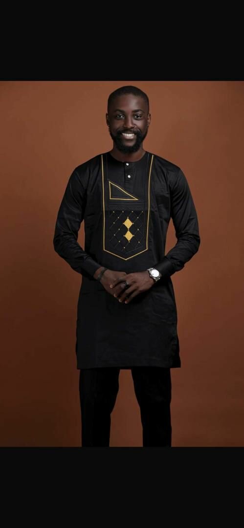 Tunique Africaine Élégante