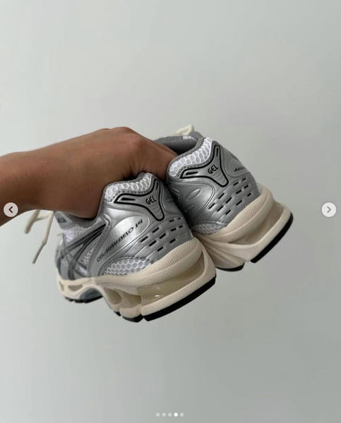 Кроссовки ASICS GEL серебристый,кремовый