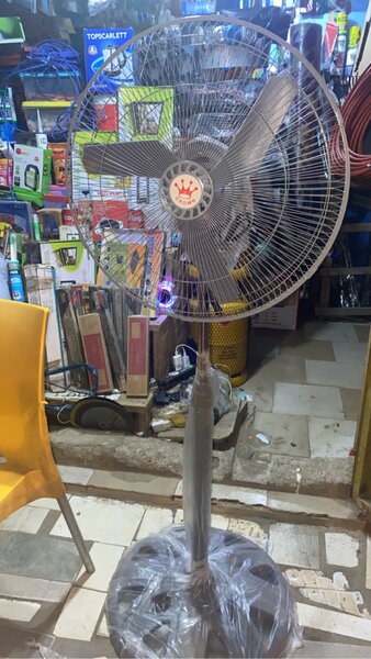 Powerful Oscillating Pedestal Fan