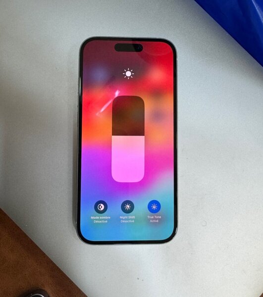 Iphone 15 simple 128gb