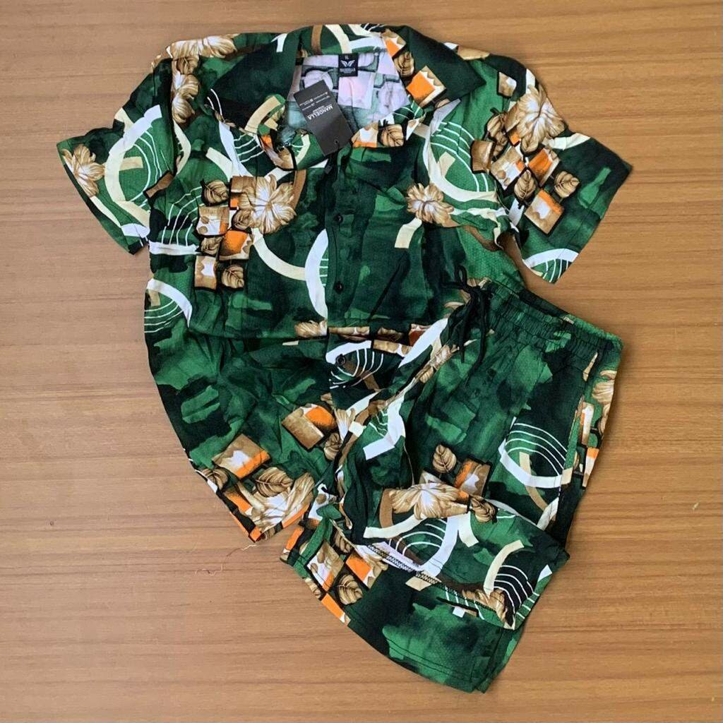 Fashion top and down shorts