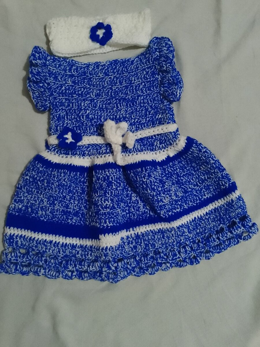 Ensemble robe bébé tricot