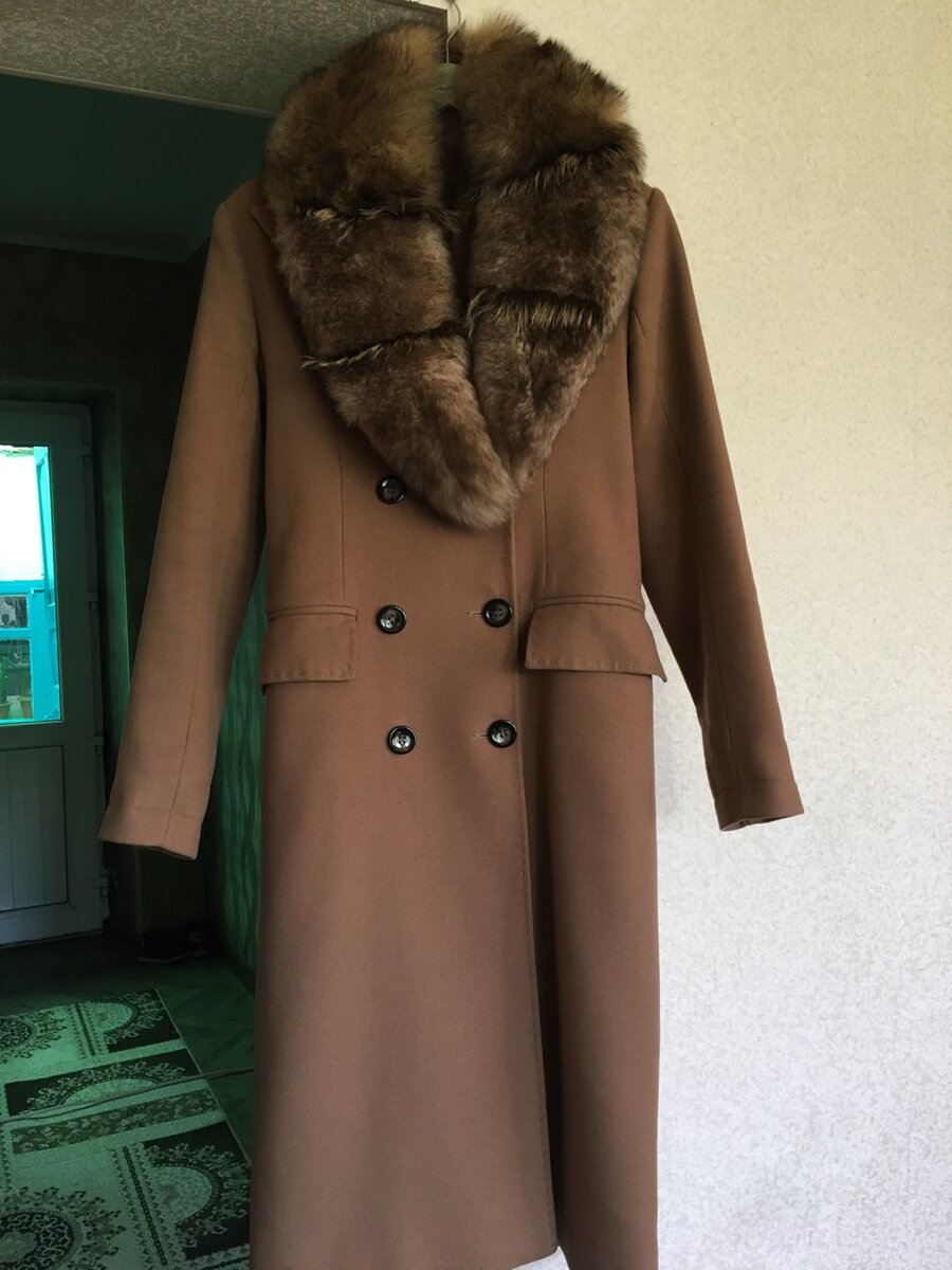 Продаю пальто от турецкого бренда, размер 36.