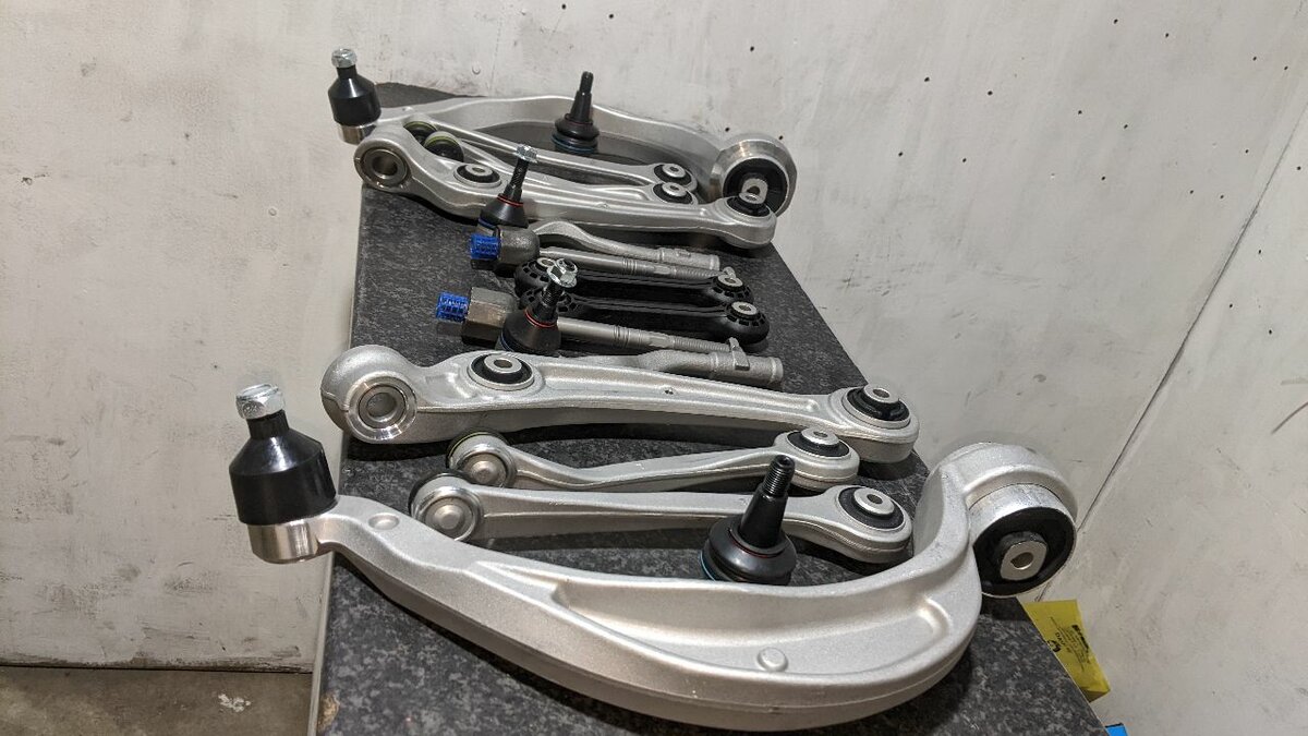 Front Fully Suspension Kits For AUDI Q5 B8 2011 - 2025