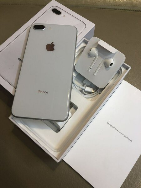 iPhone 8 Plus 64GB Argent