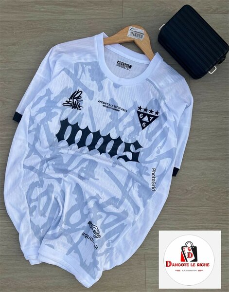 T-shirt de sport blanc stylé