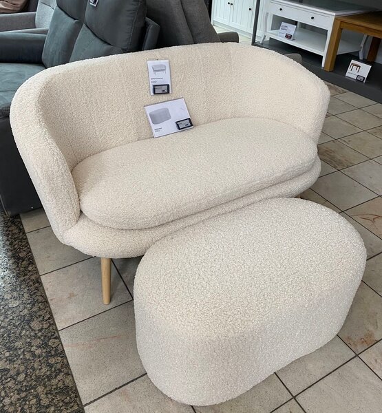 Canapé avec repose-pieds