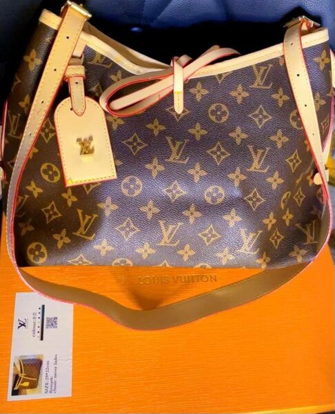Sac LUIS VUITTON en coffret