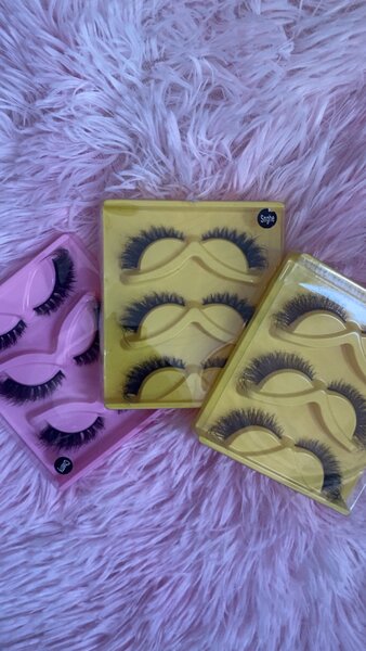 Faux Cils Volumineux