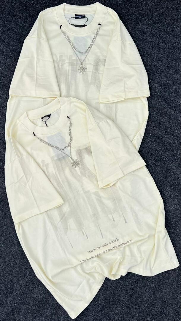 T-shirts oversize graphiques