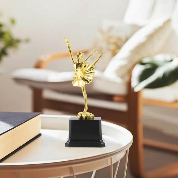 TROPHÉE DANSEUSE EN OR