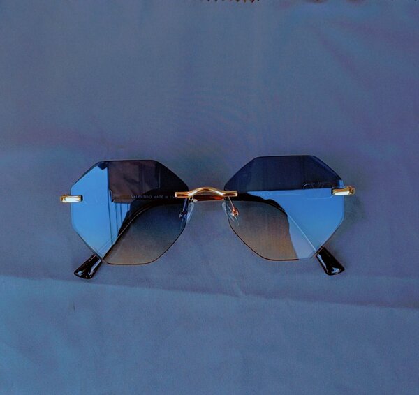 Lunettes de soleil hexagonales