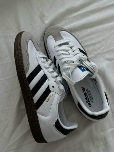 Adidas Samba sneakers
