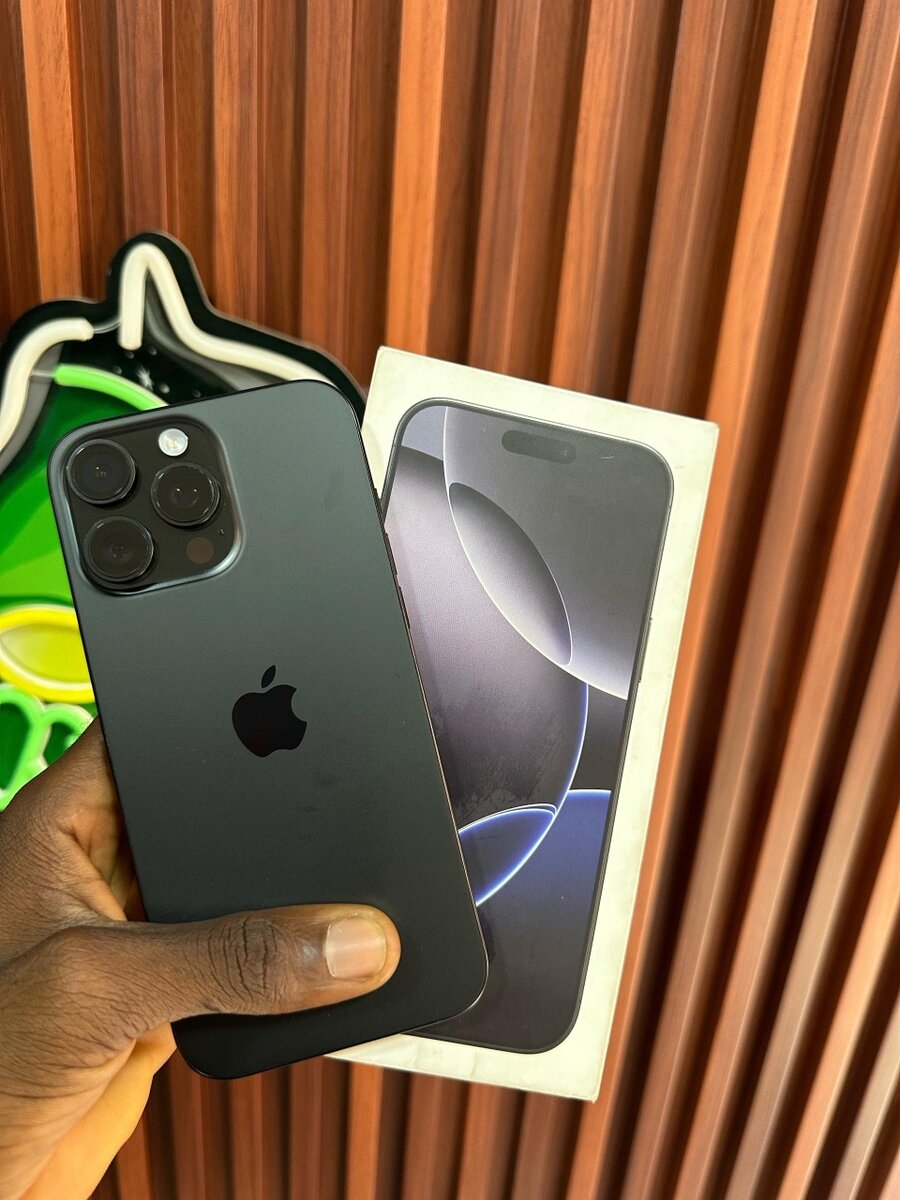 iPhone 16promax 1TB ESIM Unlocked