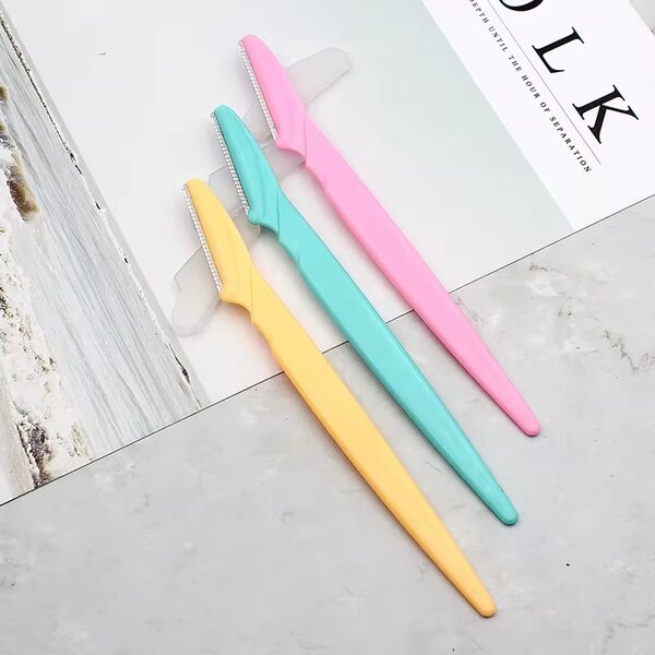 Rasoir dermatique visage