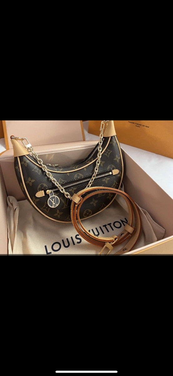 Новая сумка покупала за 5000 отдам за 2500