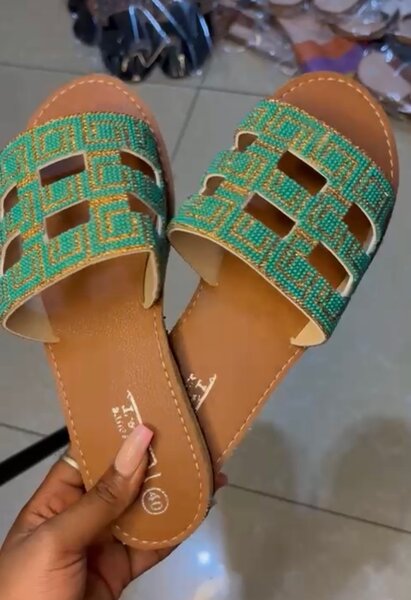 Sandales d'été colorées