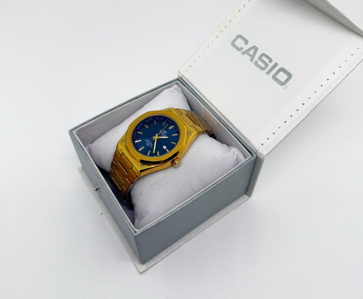 Montre Casio Dorée Élégante