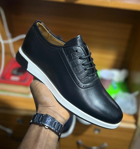 Chaussures Derby Noires Élégantes