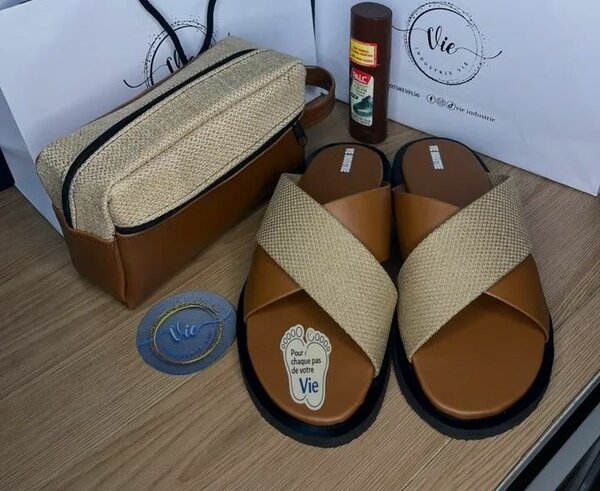 Sandales en cuir + raphia