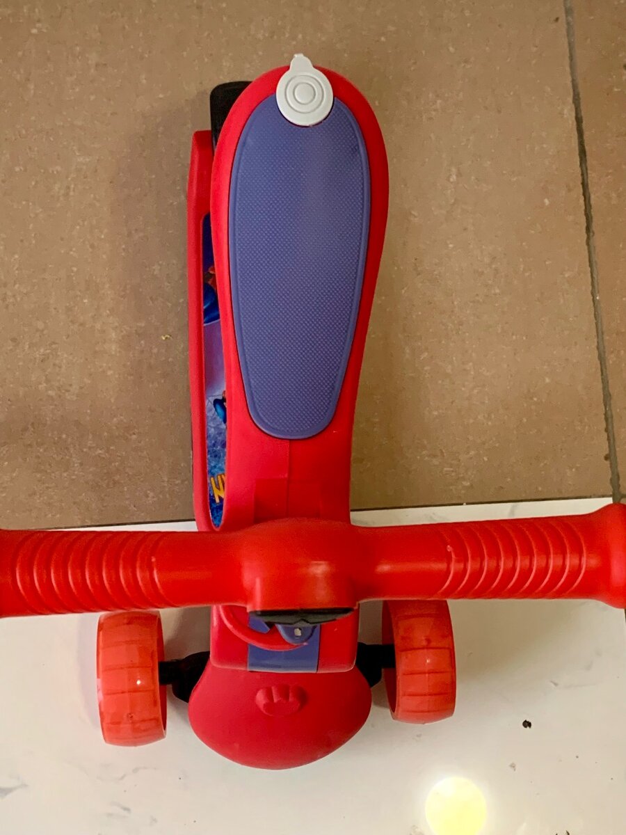 Spider-Man scooter