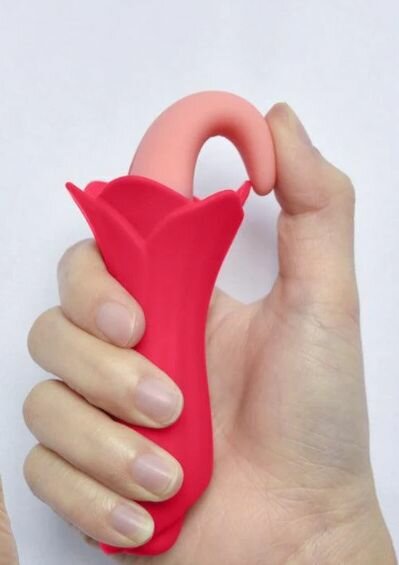Clitoris army tongue licker and massager