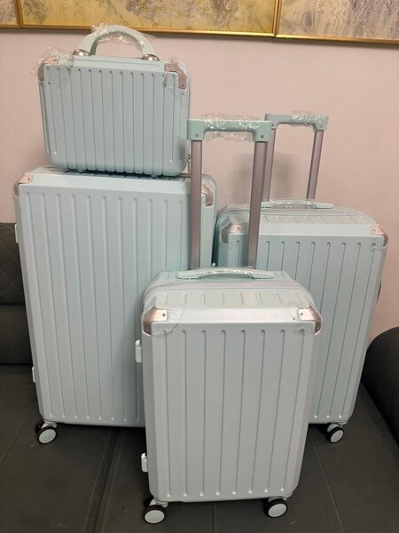 4-Piece Luggage Set