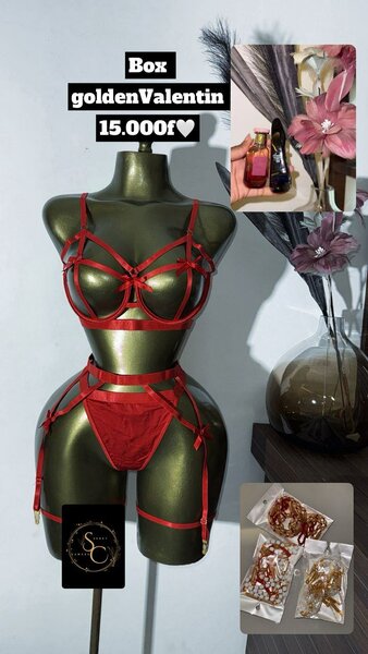 Ensemble lingerie rouge et noir