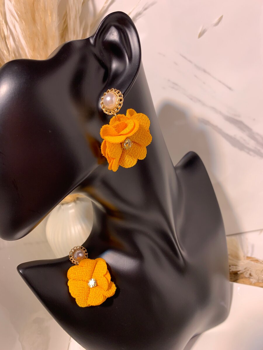 Boucles d'oreilles élégantes