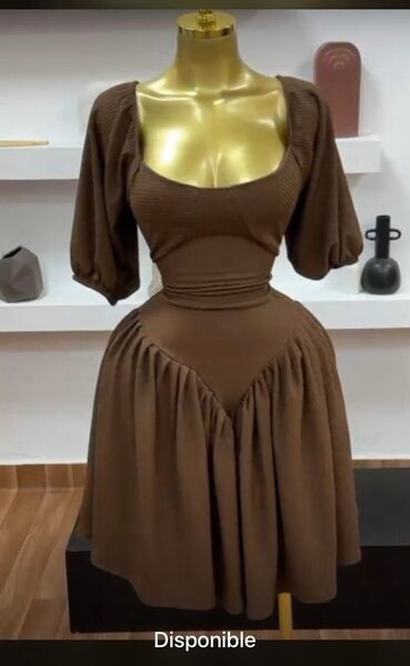 Robe Évasée Marron Élégante