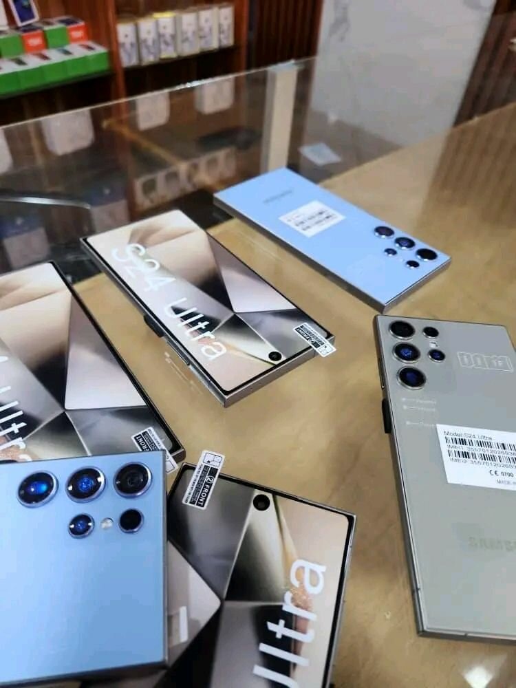 SAMSUNG GALAXY S24 ULTRA 512GB 12GB RAM première copie dubaï