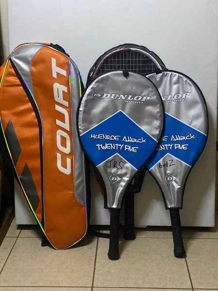 2 Tennis racket and 1 bag