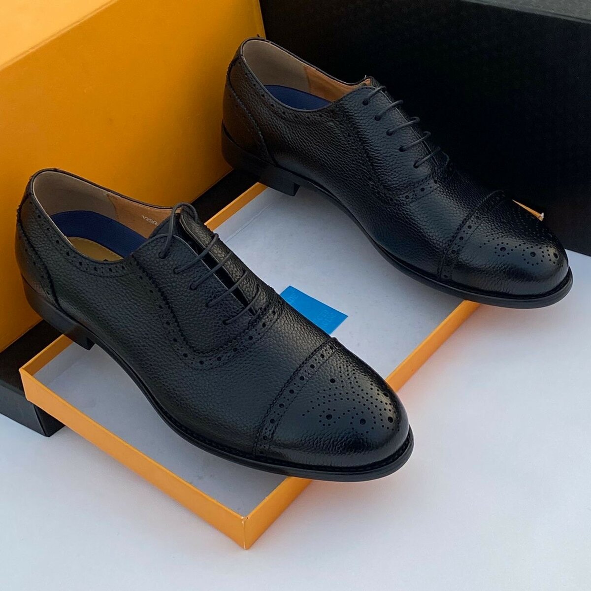 EXECUTIVE SHOES