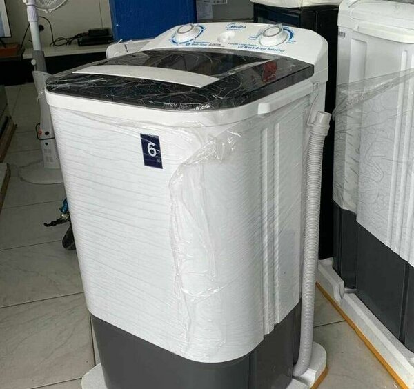 Lave-linge semi-automatique Midea