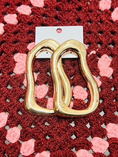 Boucles d'oreilles géométriques dorées