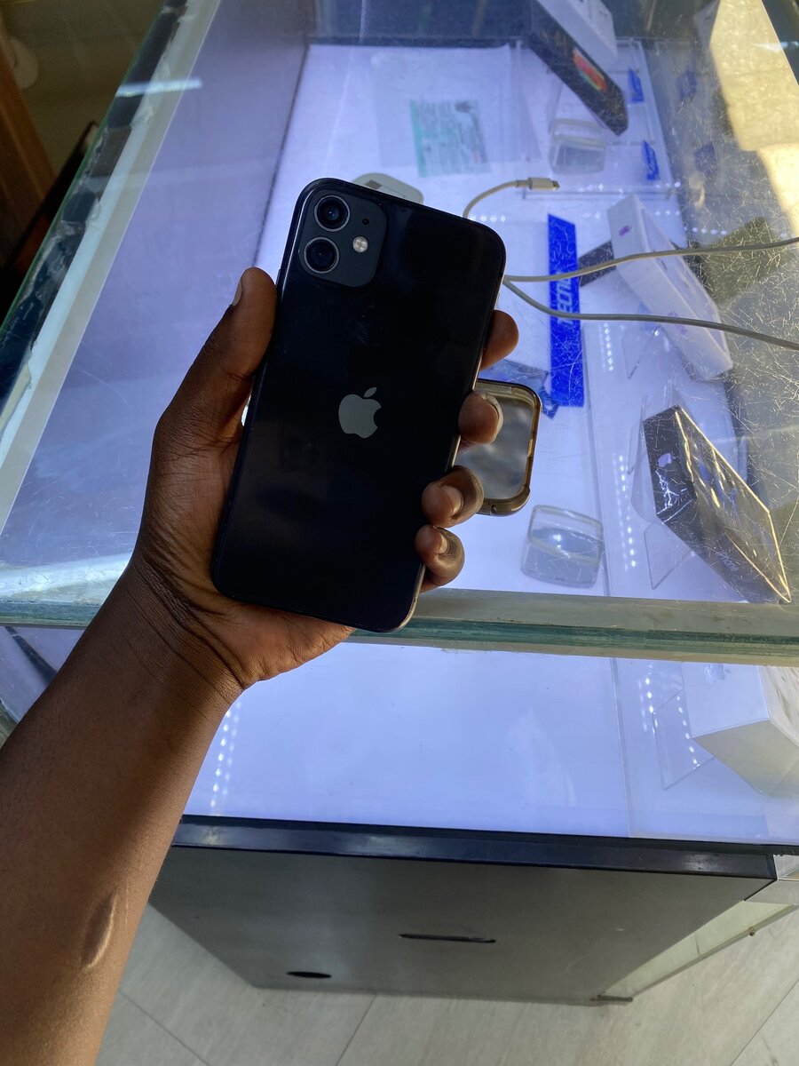 iPhone 11 128GB
