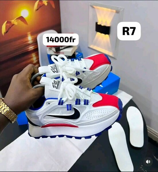 Sneakers modernes unisexes