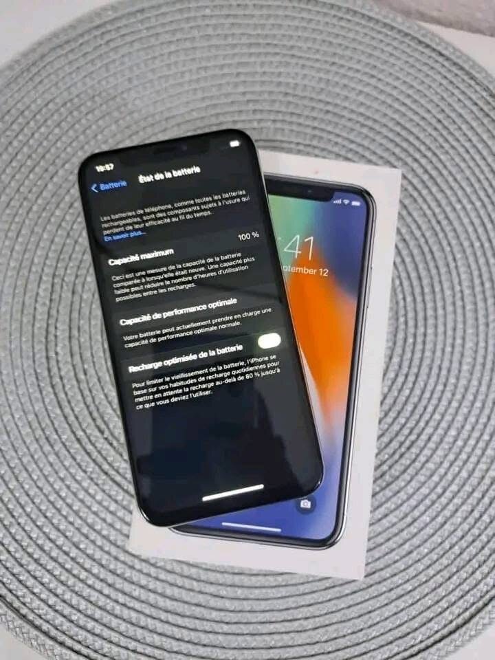 iPhone X 64 Go Argent