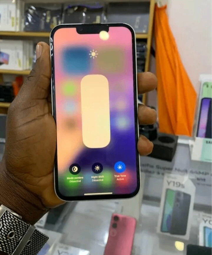 iPhone 13 Blanc 128 Go