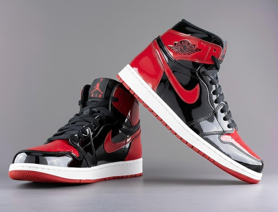 Baskets montantes noires et rouges