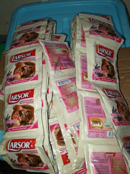 Spice and Nuts Packets