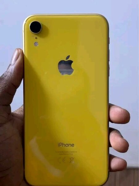 iPhone XR Jaune