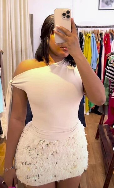 Robe asymétrique élégante