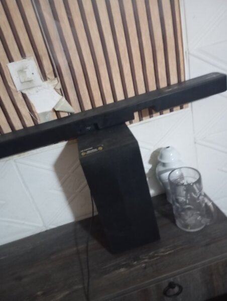 Barre de son avec caisson